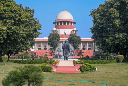 आई-पैक रेड विवाद: ईडी की याचिका पर 'सुप्रीम' सुनवाई, सीएम ममता पर तलाशी में दखल देने का आरोप