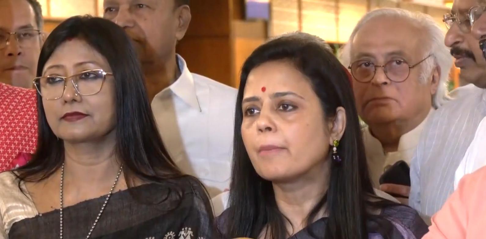 टीएमसी के बागी सांसदों को बुलाने पर भड़का विपक्ष, सर्वदलीय बैठक से कांग्रेस, सपा और 'आप' का वॉकआउट
