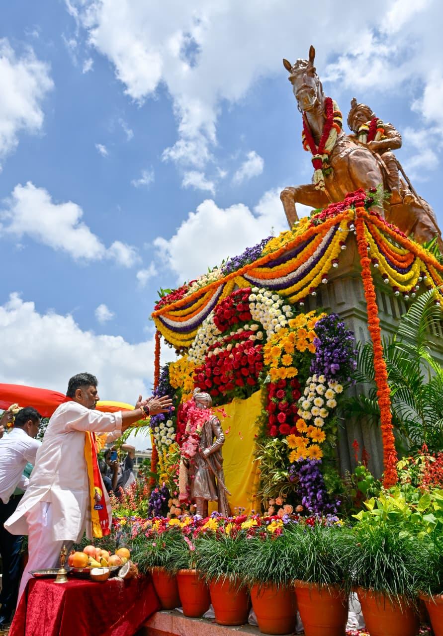 केम्पेगौड़ा जयंती पर कर्नाटक सरकार का बड़ा अभियान, बेंगलुरु में लगाए जाएंगे 15 लाख पौधे
