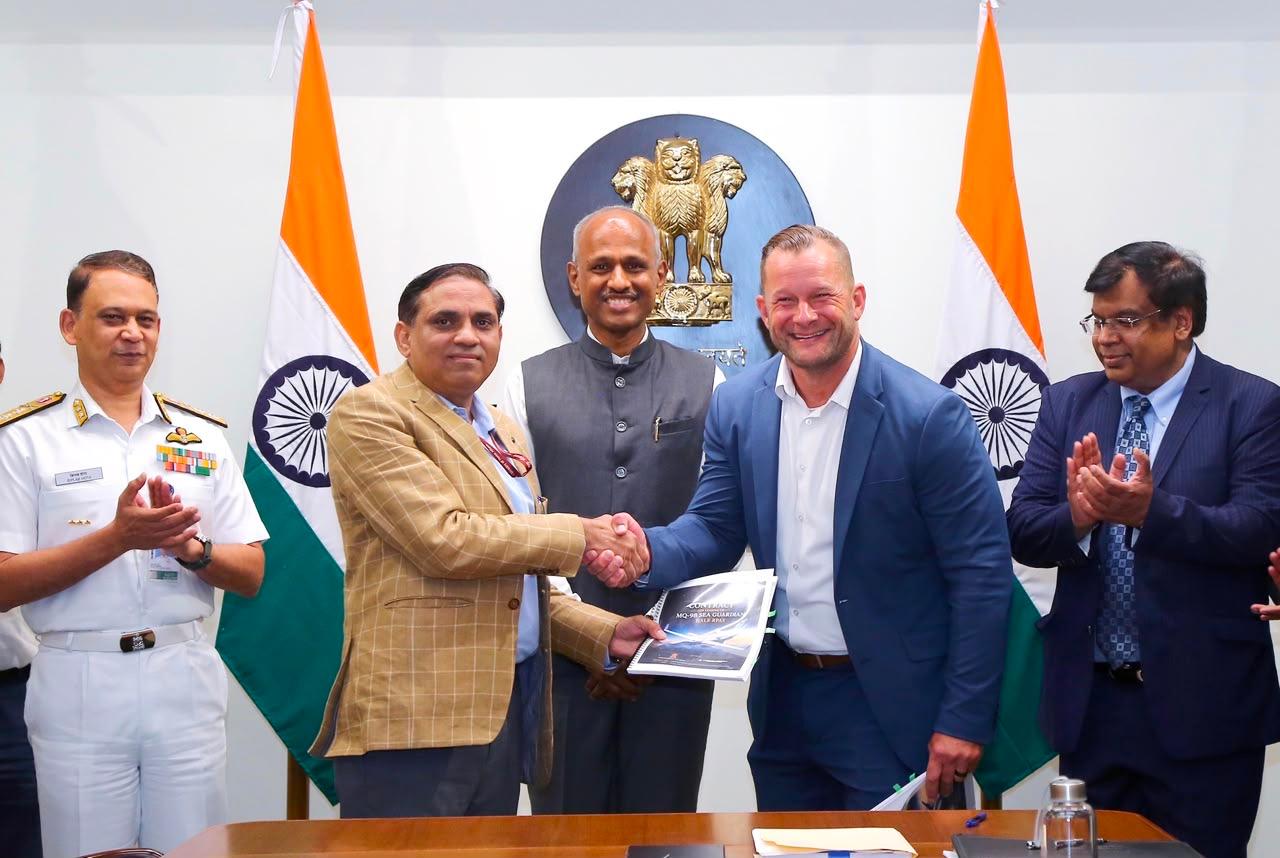 नौसेना