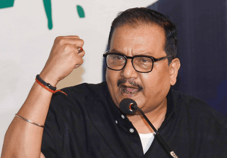 राजद की कार्यकारिणी बैठक में रणनीति पर होगी चर्चा, मनोज झा ने मतदाता सूची पर उठाए सवाल
