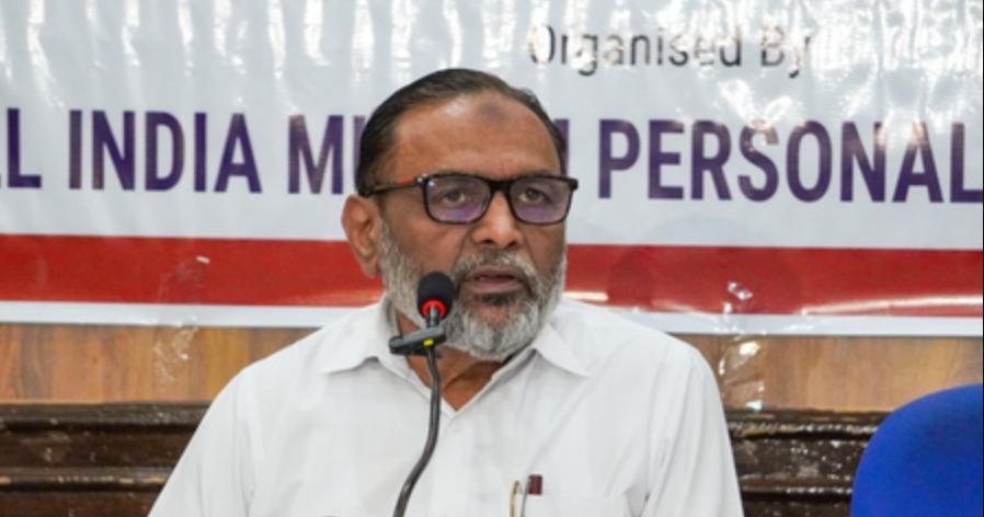 तस्लीमा नसरीन के मदरसों से जुड़े बयान पर मुस्लिम पर्सनल लॉ बोर्ड की कड़ी आपत्ति, केंद्र से कार्रवाई की मांग