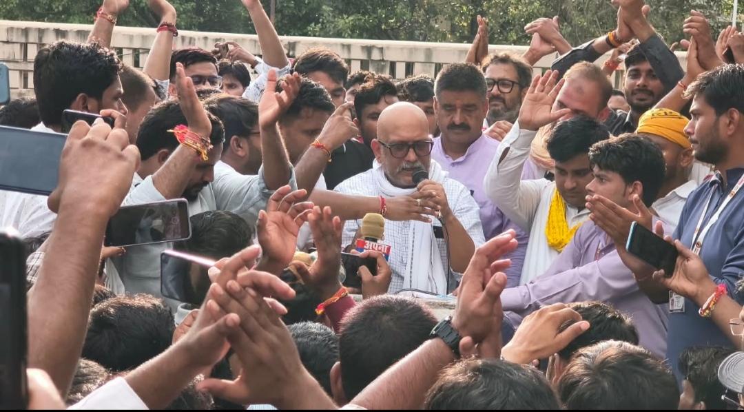 अजय