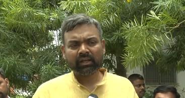 भरत तिवारी एनकाउंटर को जाति का रंग देना गलत, जांच पूरी होने तक इंतजार करें : गुरु प्रकाश