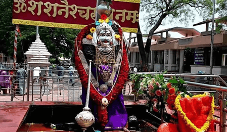 शनिवार को बन रहा रवि योग, शनिदेव और सूर्य की उपासना से बनेंगे नए काम