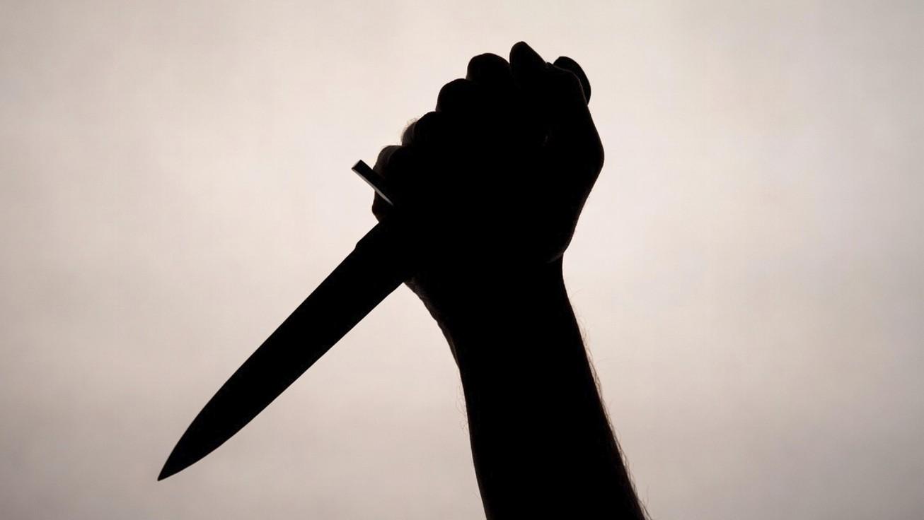 मध्य प्रदेश: महिला पर दिनदहाड़े चाकू से हमला, पुलिस ने तलाशी अभियान शुरू किया
