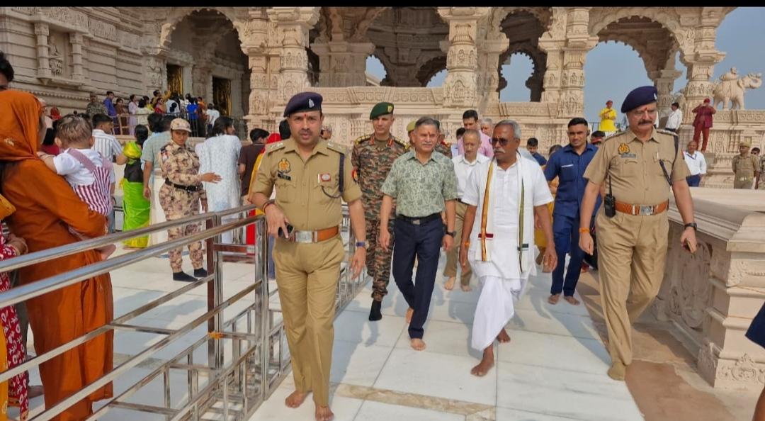 अयोध्या : रामलला के दरबार में पहुंचे थल सेना प्रमुख, हनुमानगढ़ी में भी किया दर्शन