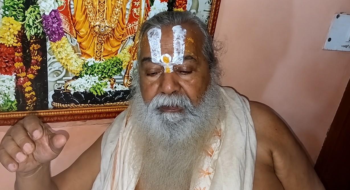राम मंदिर ट्रस्ट की बैठक से पहले संतों का बयान, कहा- मथुरा-काशी सब कुछ हमारा है और हमारा ही होगा