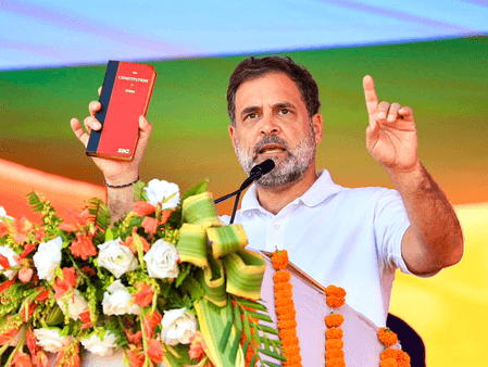 'संवैधानिक संस्थाओं को बदनाम करने के लिए निराधार आरोप', जज-ब्यूरोक्रेट्स समेत 272 हस्तियों का राहुल गांधी को खुला पत्र