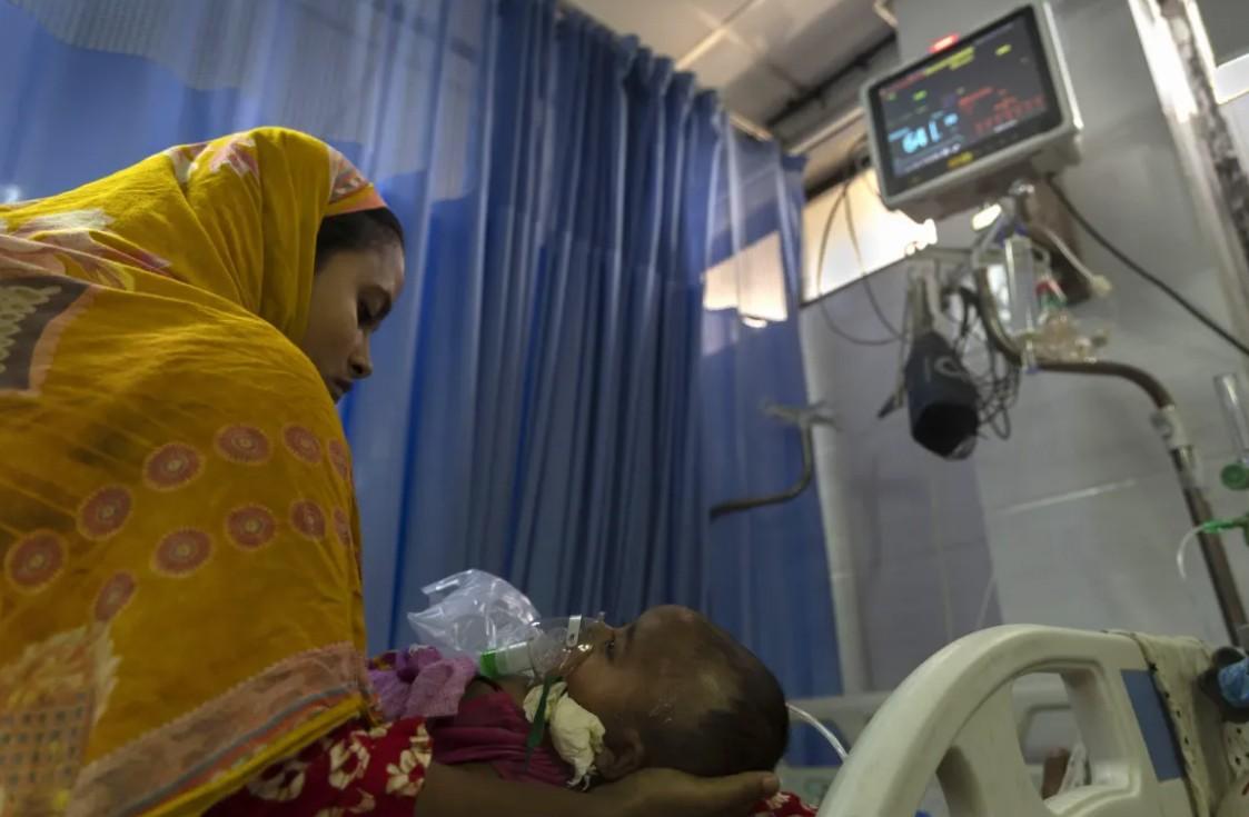 बांग्लादेश में खसरे का प्रकोप: सात और बच्चों ने गंवाई जान, मृतकों की संख्या 620