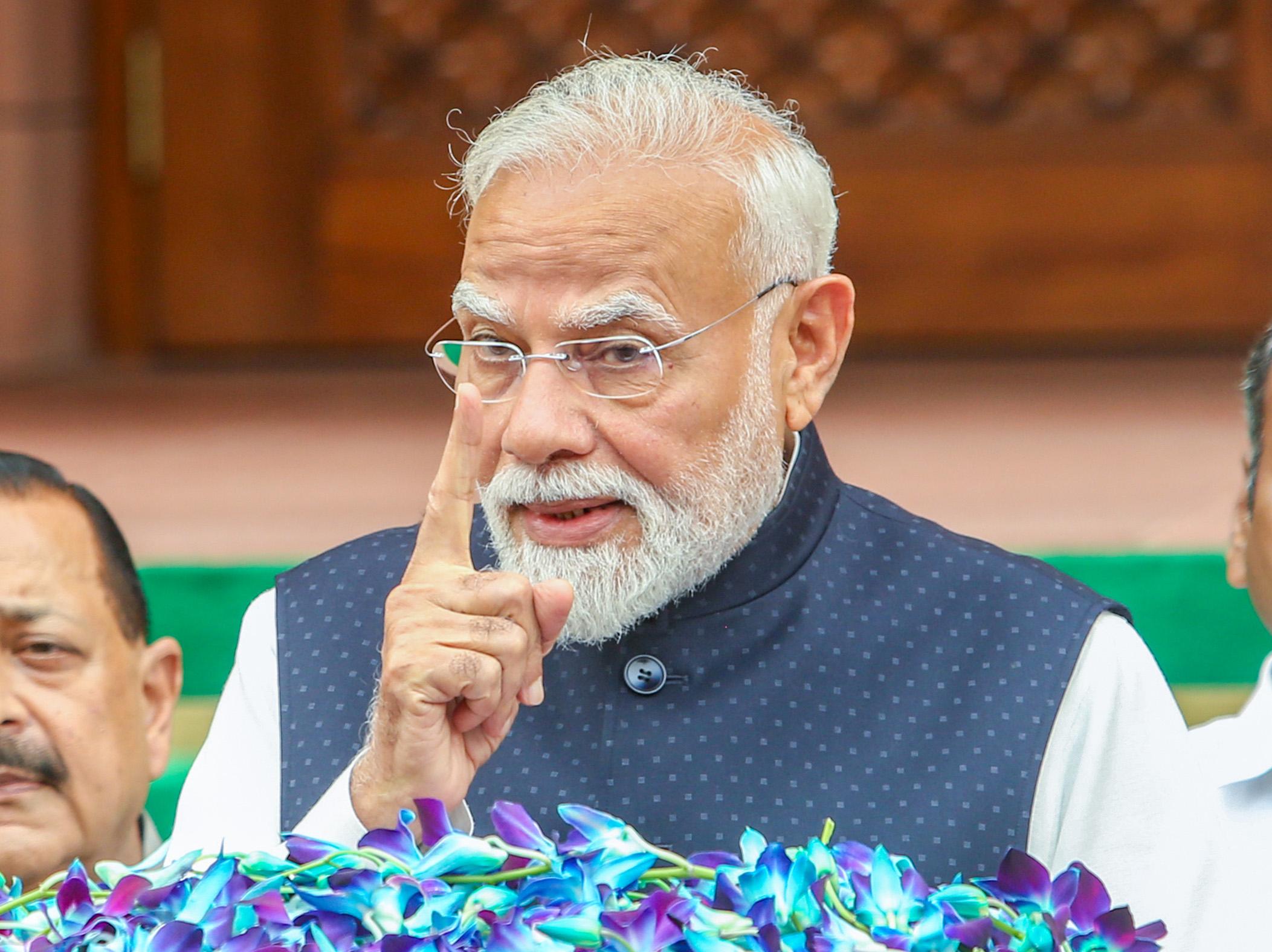 युवाओं के भविष्य से खिलवाड़ बर्दाश्त नहीं, पेपर लीक मामलों में होगा फास्ट ट्रैक कोर्ट का गठन: पीएम मोदी