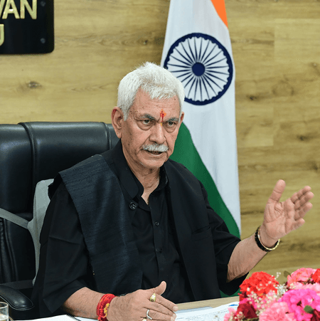 एलजी मनोज सिन्हा ने जम्मू-कश्मीर में 'नशा मुक्त भारत अभियान' की प्रगति की समीक्षा की