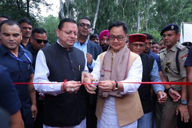 बिना किसी भेदभाव के लोगों की सेवा कर रही पीएम मोदी की सरकार: किरेन रिजिजू