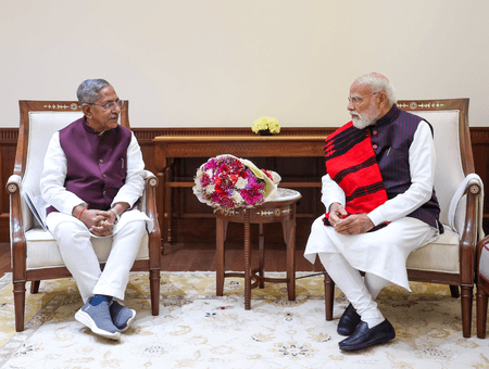नागालैंड के राज्यपाल ने पीएम मोदी से की मुलाकात, विकास के प्रति दोहराई प्रतिबद्धता