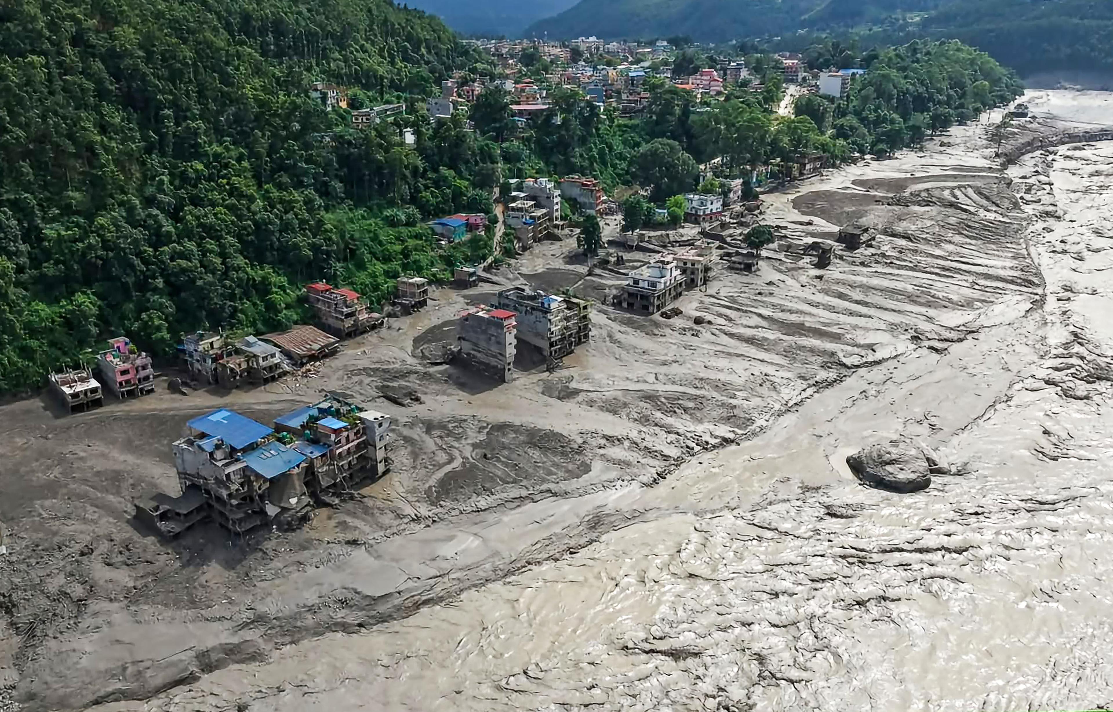 नेपाल