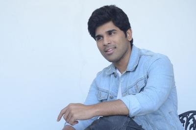 अल्लू अर्जुन के छोटे भाई अल्लू सिरीश करेंगे सगाई, दादा की जयंती पर शेयर की खुशखबरी