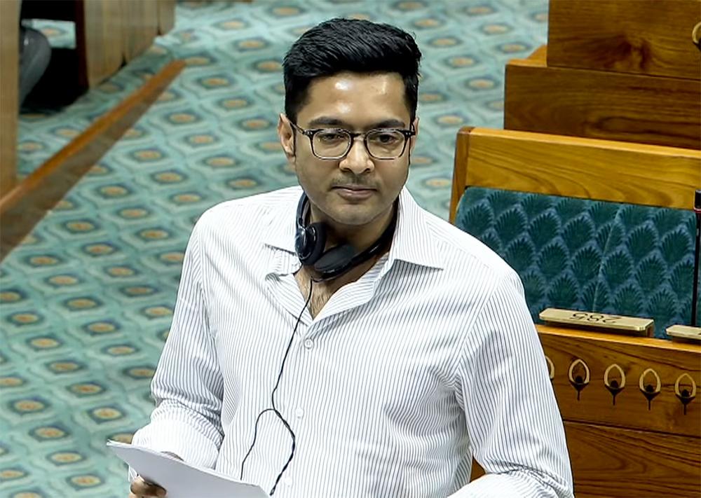 आंख के इलाज के लिए विदेश जाने की अनुमति संबंधी अभिषेक बनर्जी की याचिका पर सुनवाई करेगा कलकत्ता हाईकोर्ट