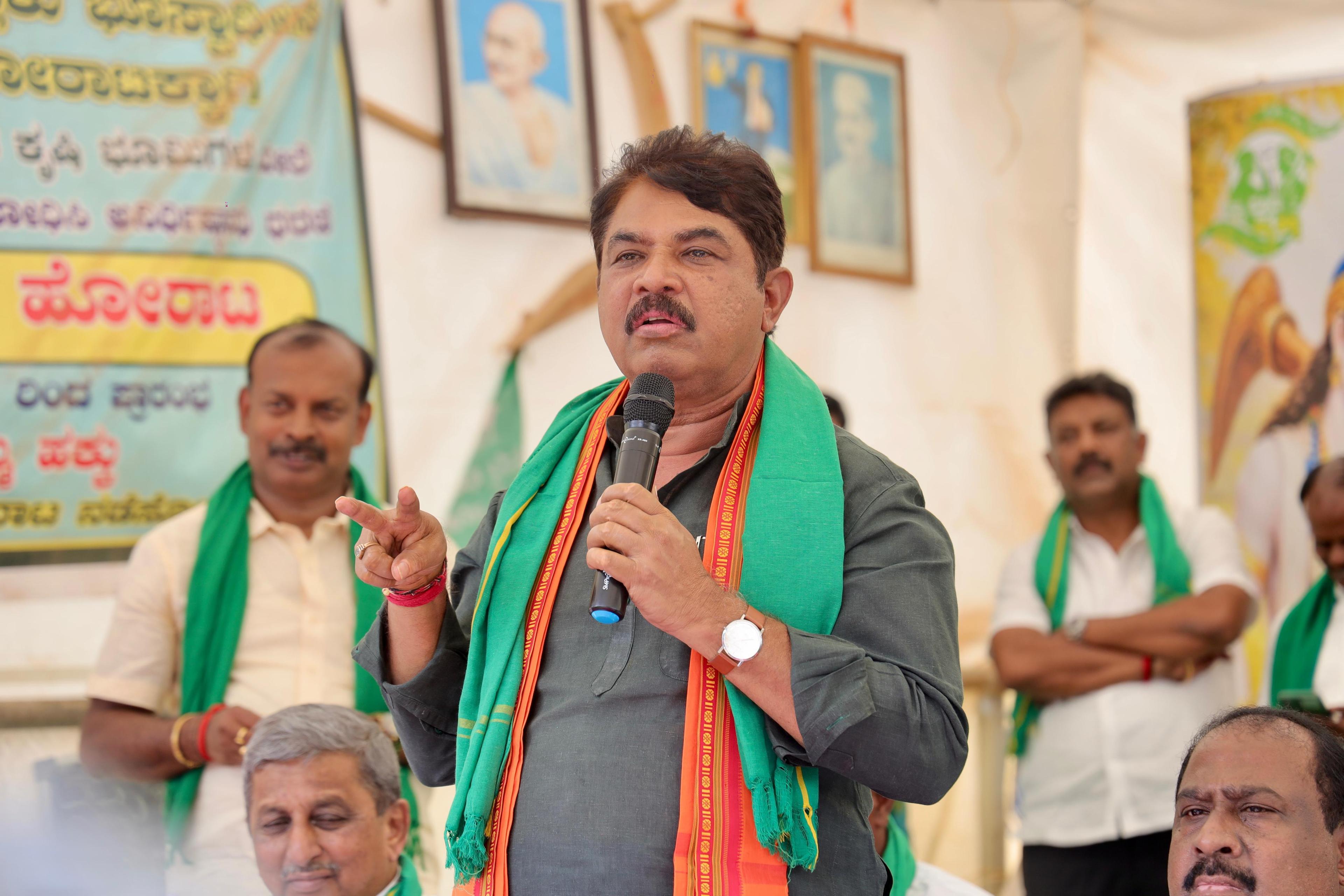 'कैबिनेट विस्तार में 'पेमेंट कोटा' और 'दागी' नेताओं को जगह', भाजपा का कर्नाटक सरकार पर आरोप