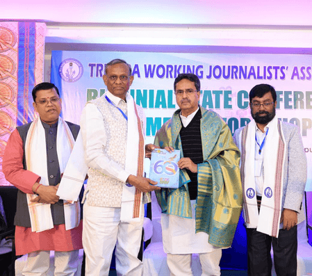मीडिया समाज का दर्पण है, पत्रकारों को डिजिटल युग में अपडेट रहना चाहिए: त्रिपुरा मुख्यमंत्री