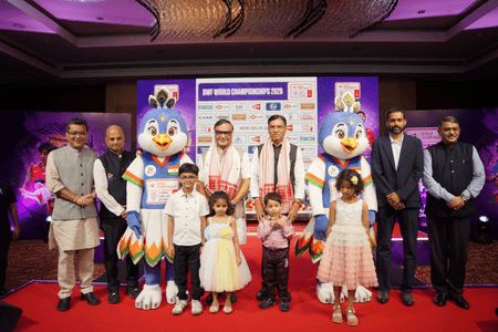 मांडविया और हिमंता बिस्वा सरमा ने बीडब्ल्यूएफ वर्ल्ड चैंपियनशिप के लिए मैस्कॉट पीको और एंथम लॉन्च किया