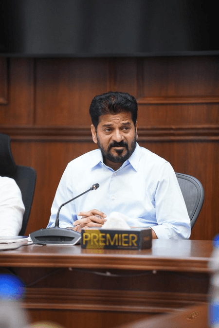 सीएम विजयन की पोस्ट पर रेवंत रेड्डी का जवाब, बोले-पुराने और गलत आंकड़ों का सहारा