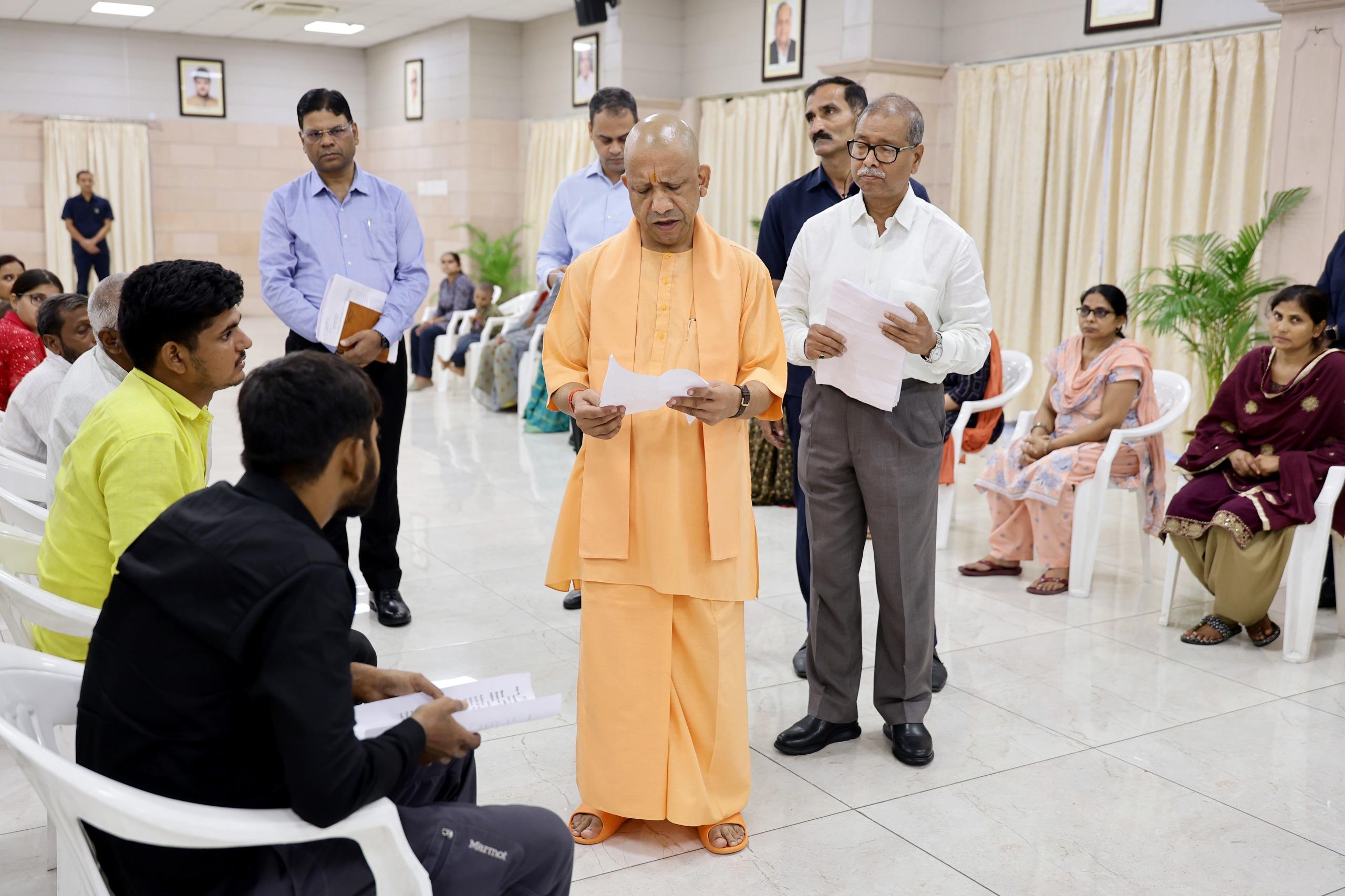 मेहनत से खेलिए, पदक जीतिए और सरकारी नौकरी में प्राथमिकता लीजिए : सीएम योगी