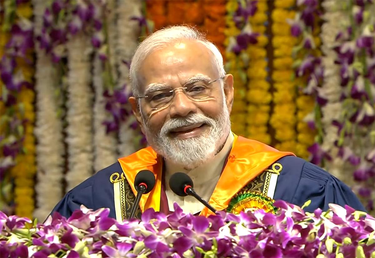 'मैं तो बाबा बागेश्वर नहीं हूं', आईआईटी दिल्ली के छात्रों से बोले पीएम मोदी