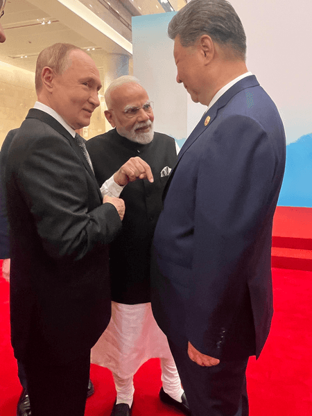 एससीओ शिखर सम्मेलन : प्रधानमंत्री मोदी की पुतिन और जिनपिंग के साथ अहम मुलाकात, शेयर किया फोटो