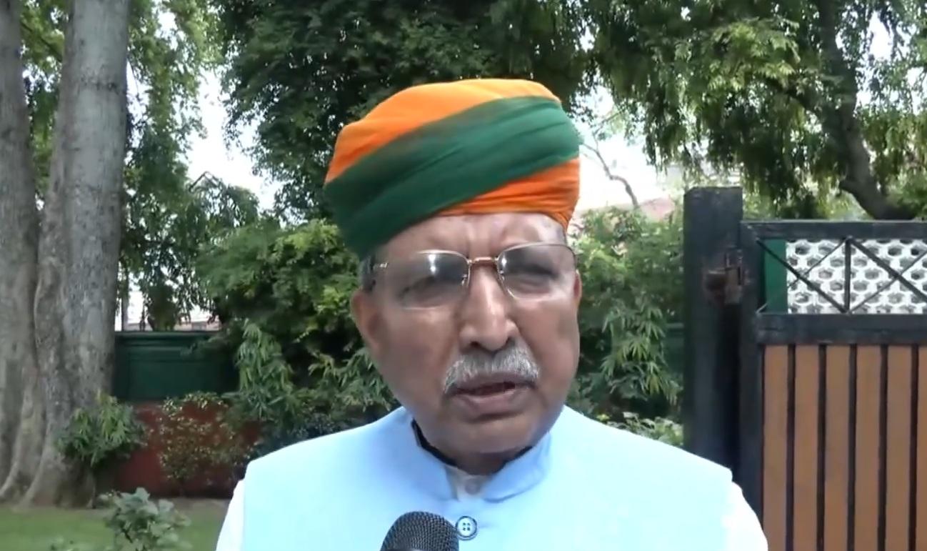 370 की बरसी पर सियासत तेज: सत्ता पक्ष ने गिनाई उपलब्धियां, विपक्ष ने पूछा राज्य का दर्जा कब मिलेगा
