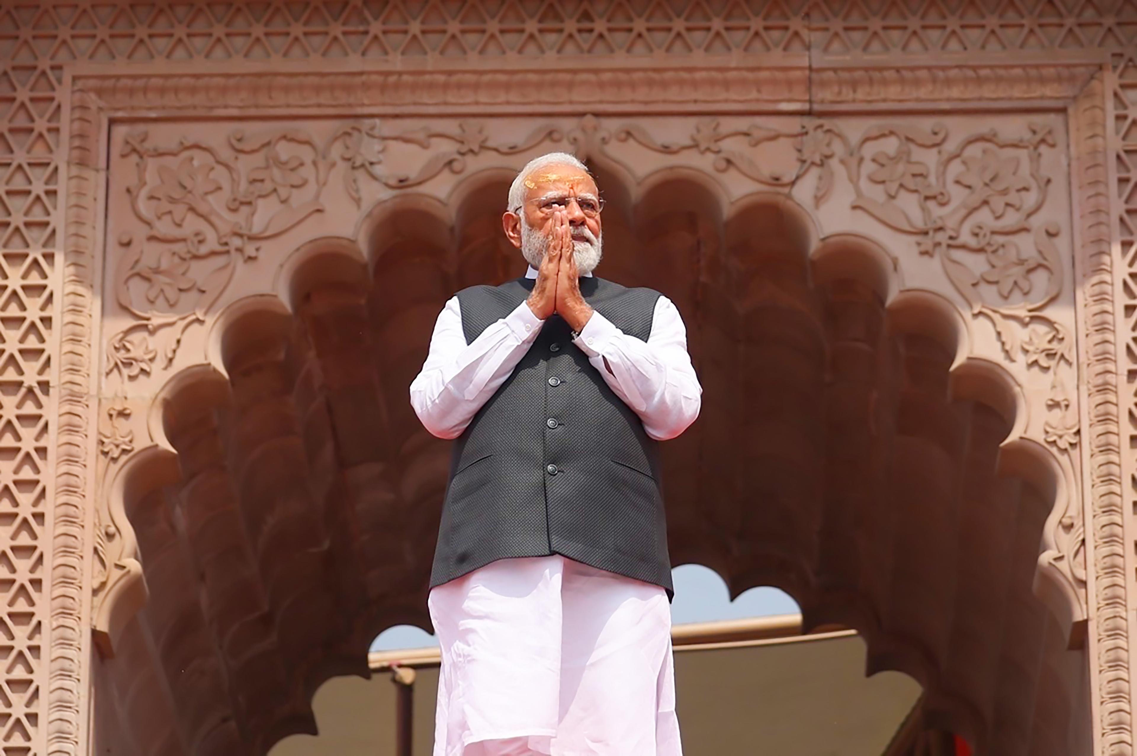 प्रधानमंत्री मोदी ने सोशल मीडिया पर शेयर किया सुभाषित, लिखा- मनुष्य को धैर्य नहीं छोड़ना चाहिए