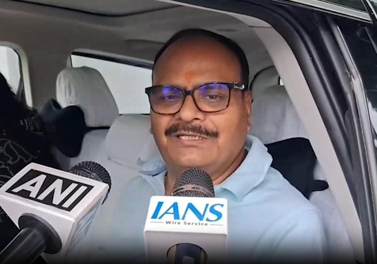 यूपी चुनाव में धांधली के अखिलेश यादव के आरोपों पर भाजपा का पलटवार, 'वह पहले ही हार मान चुके हैं'