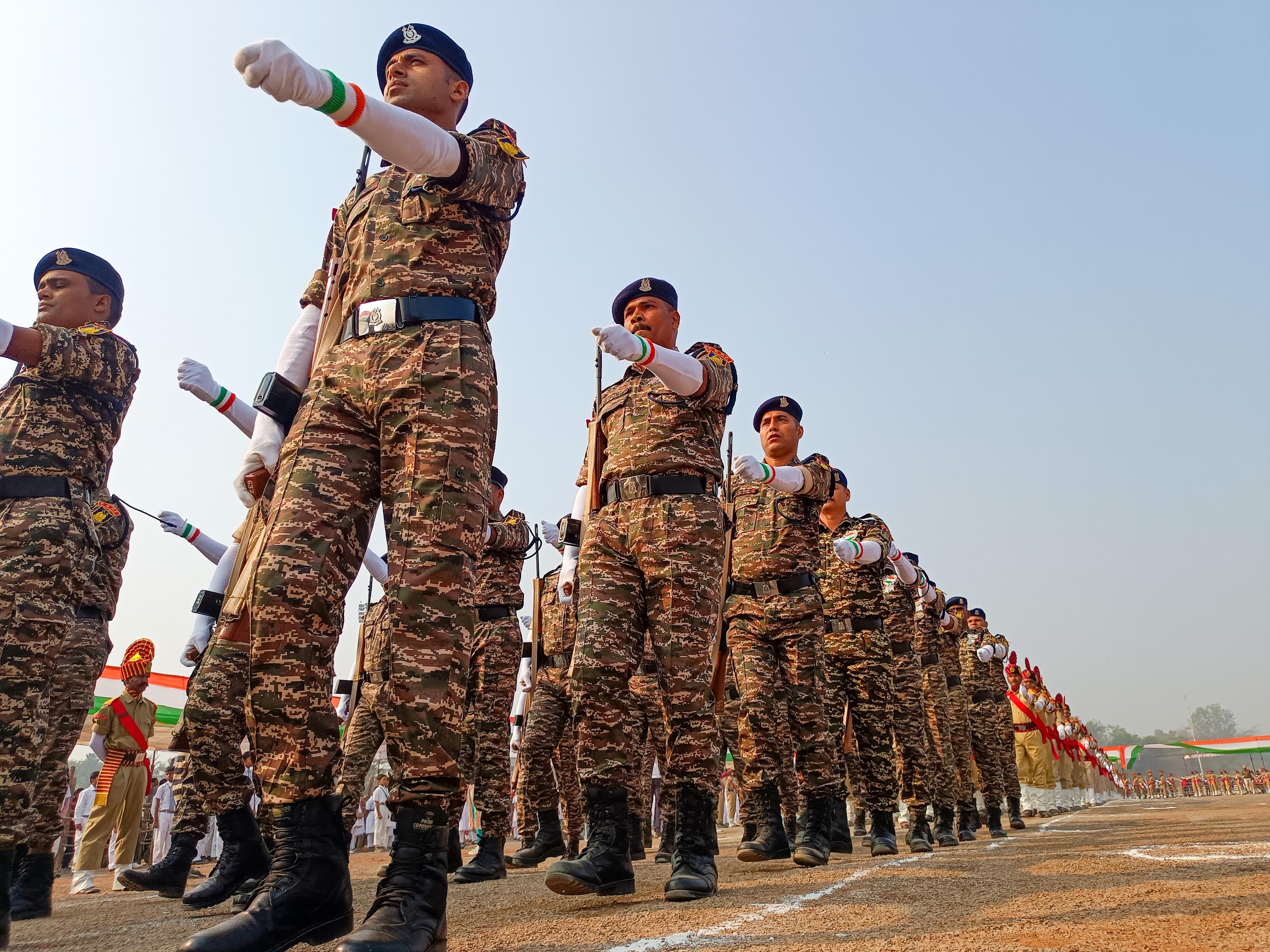 'क्राउन रिप्रेजेंटेटिव पुलिस' से शुरू हुआ सीआरपीएफ का सफर ; सरदार पटेल की कल्पना ने दी नई दिशा, रखी गई थी आंतरिक सुरक्षा की मजबूत नींव