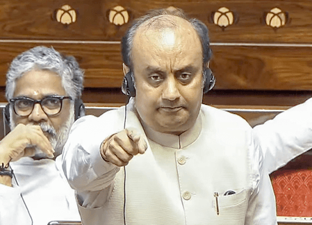 इंजीनियरिंग बैकग्राउंड के बावजूद ई-20 पर तथ्य नहीं रख पाए केजरीवाल, फैला रहे हैं झूठ: सुधांशु त्रिवेदी
