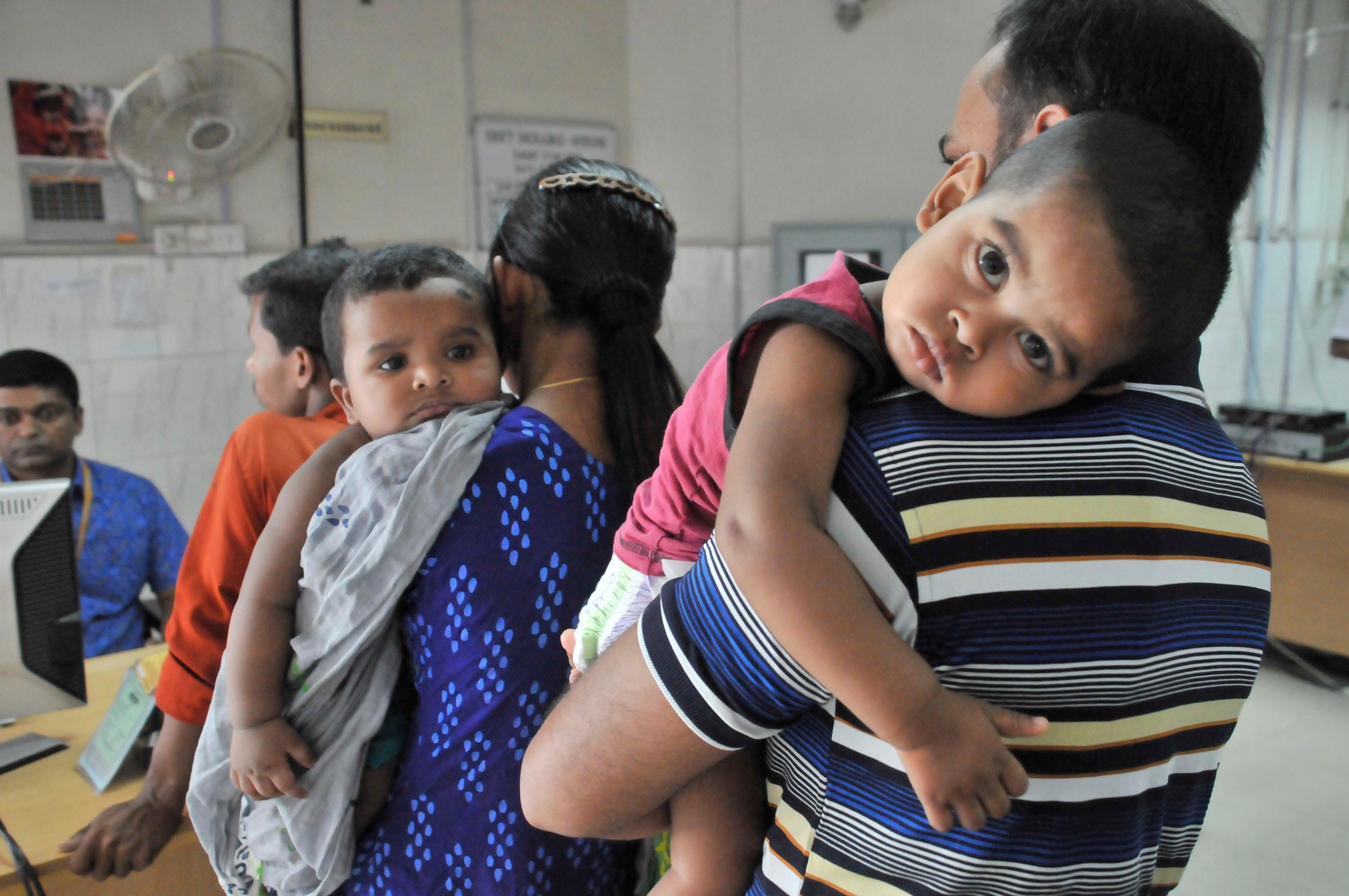 रिपोर्ट: टीकाकरण में चूक और प्रशासनिक विफलताओं के कारण बांग्लादेश में फैला खसरे का प्रकोप