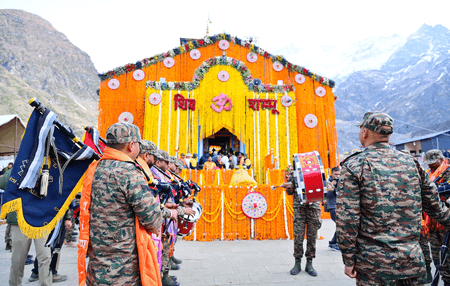 चारधाम यात्रा में श्रद्धालुओं ने रचा इतिहास, 39 लाख से अधिक तीर्थयात्रियों ने किए दर्शन