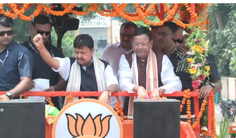भाजपा अध्यक्ष नितिन नवीन लखनऊ पहुंचे, सीएम योगी समेत नेताओं ने किया स्वागत, रथ पर निकला भव्य जुलूस