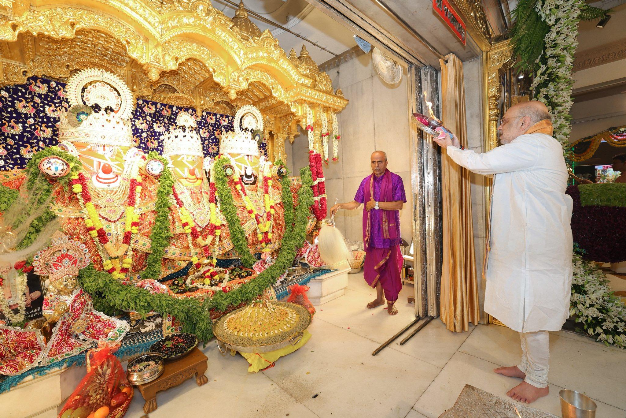 अहमदाबाद में निकली भगवान जगन्नाथ की भव्य रथयात्रा, मंगला आरती में शामिल हुए अमित शाह