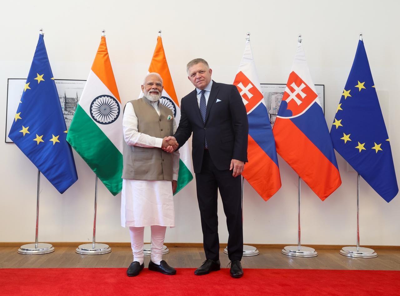 स्लोवाकिया के प्रधानमंत्री ने पीएम मोदी को 'असाधारण उपलब्धि' की दी बधाई, बोले– 'ये राजनीतिक चमत्कार'