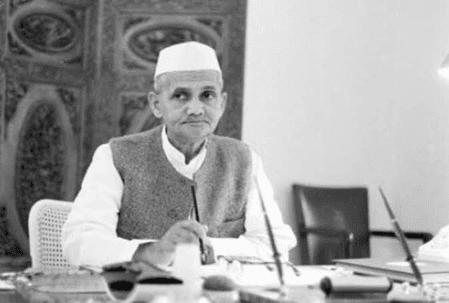 लाल बहादुर शास्त्री : भारत के शिल्पकार, सादगी और ईमानदारी की अनुपम मिसाल
