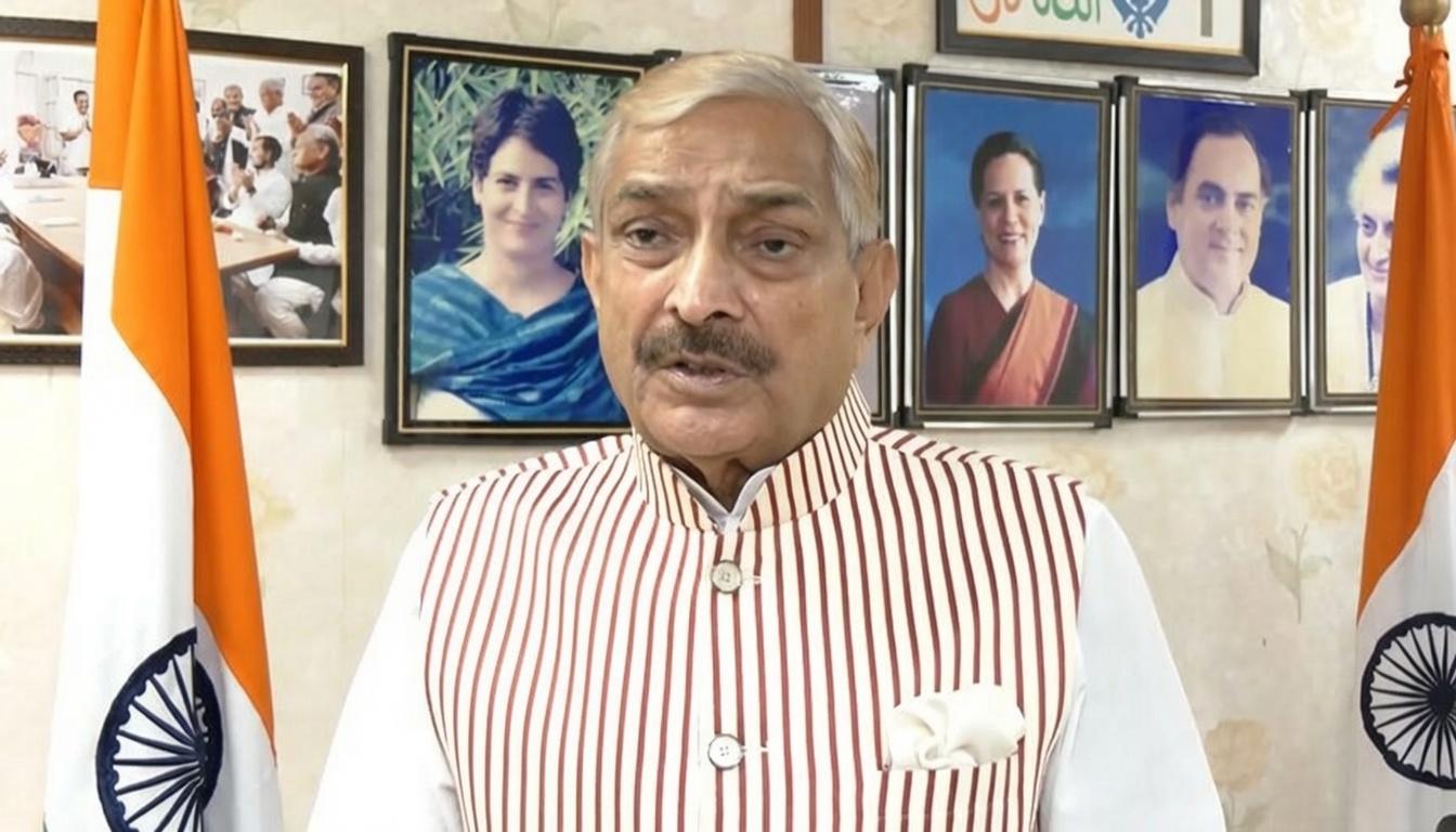 'पीएम मोदी ने ट्रंप का पूरा गेम प्लान स्वीकार कर लिया', वेनेजुएला डील पर प्रमोद तिवारी का तंज