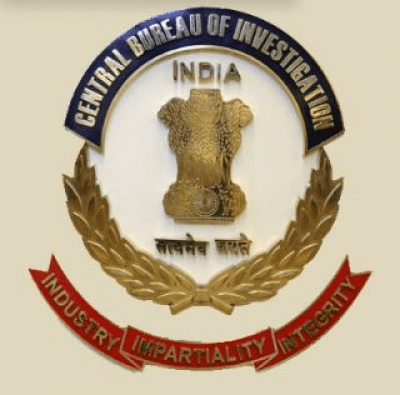 सीबीआई की बड़ी कार्रवाई, ईपीएफओ के क्षेत्रीय आयुक्त 1.5 लाख की रिश्वत लेते रंगे हाथ गिरफ्तार
