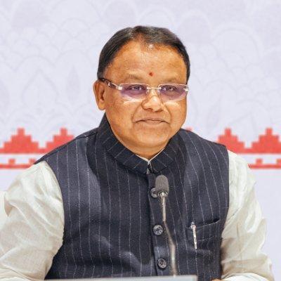ओडिशा: सीएम मोहन चरण माझी ने आईएफएस अधिकारी संग्राम केशरी बेहरा को सस्पेंड करने का निर्देश दिया