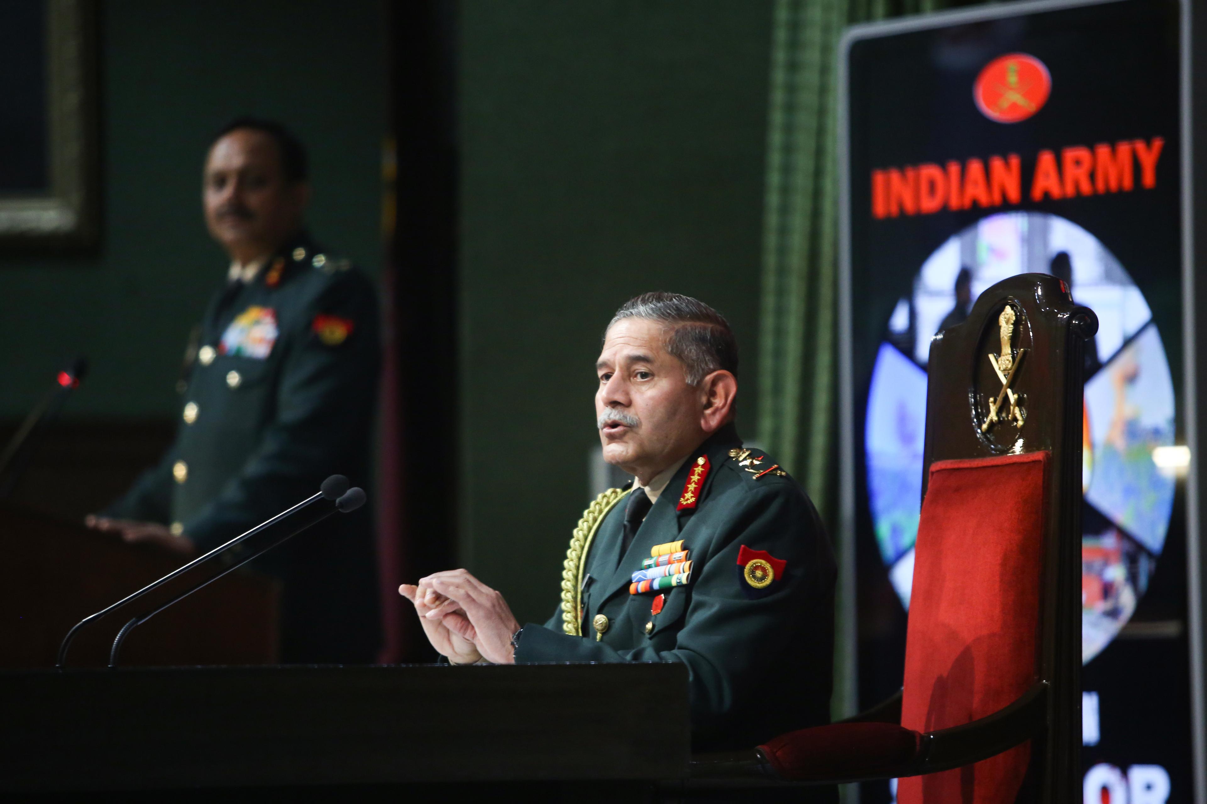 ‘भारतीय चुनौतियों के लिए स्वदेशी समाधान जरूरी’; जनरल द्विवेदी ने आत्मनिर्भरता पर दिया जोर