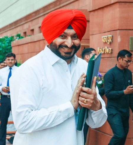 रवनीत सिंह बिट्टू का इस्तीफा स्वीकार, पीएम मोदी और राष्ट्रपति का जताया आभार