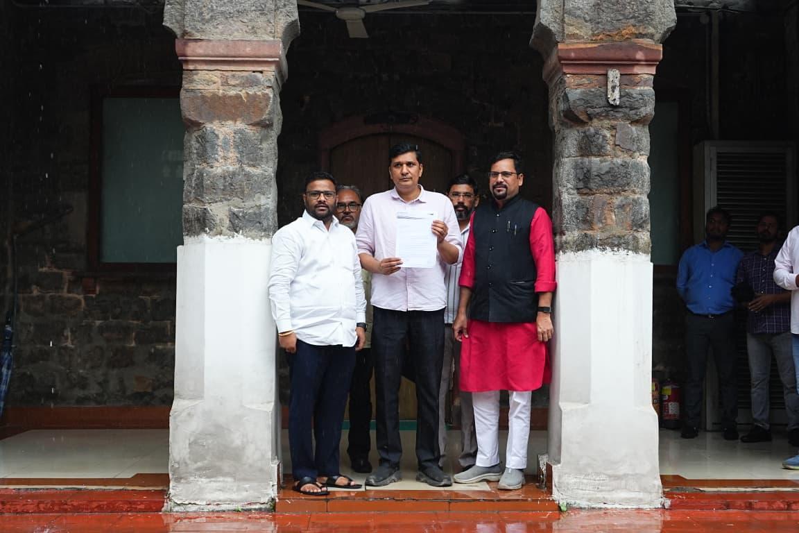 एसआईआर प्रक्रिया पर 'आप' का चुनाव आयोग पर सवाल, शिफ्टेड वोटरों का डेटा साझा करने की मांग