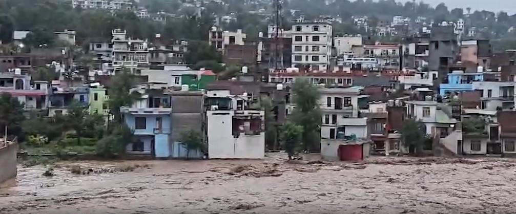 फ्लैश फ्लड के बाद प्रशासन सख्त, राजौरी के बाढ़ प्रभावित इलाकों में 60 दिन का प्रतिबंध लागू