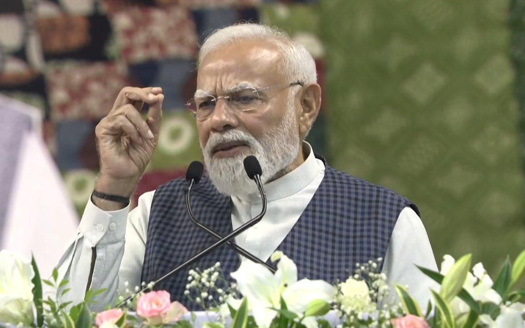 देश की कुल ग्रीन एनर्जी का पांचवां हिस्सा गुजरात से आता है : पीएम मोदी