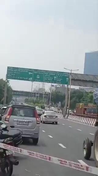 नोएडा
