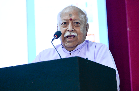 देहरादून में मोहन भागवत का पूर्व सैनिकों से संवाद, राष्ट्र निर्माण में समाज की भूमिका पर दिया जोर