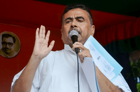 सुवेंदु अधिकारी ने ममता सरकार पर साधा निशाना, फर्जी मतदाता जोड़ने के आरोप लगाए